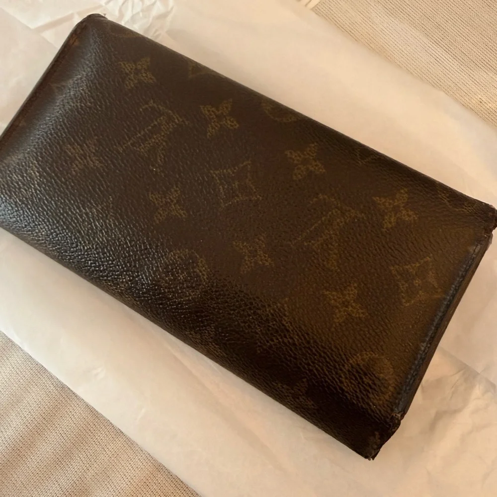 Louis Vuitton authentic louis